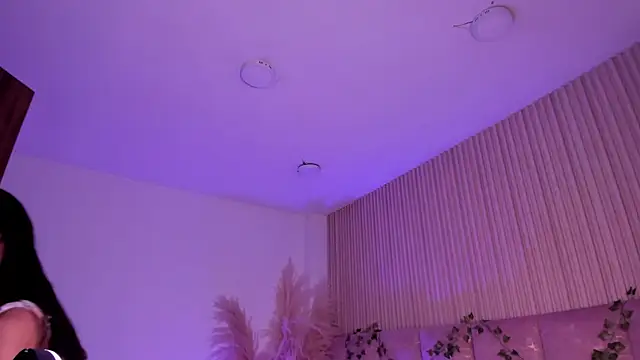 HannaRhodes live