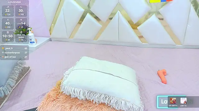 Sarah_blakee_ live