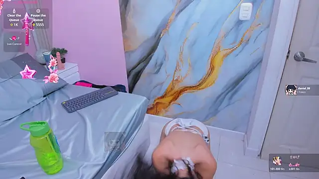 Ivy_petit live