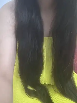 sushmita0 live