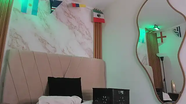 vane_coral live