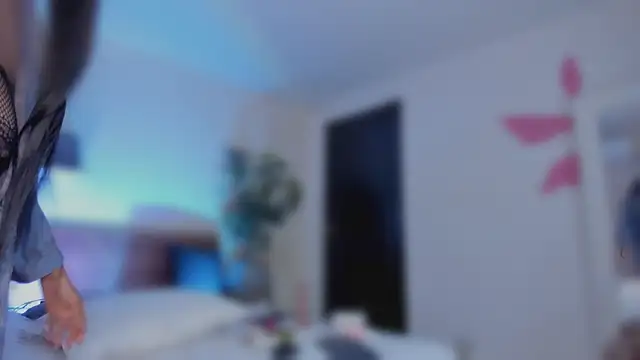 YariRose live