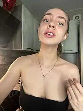 Kitty_Katrine live
