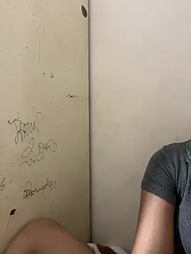 sanjna0122 live
