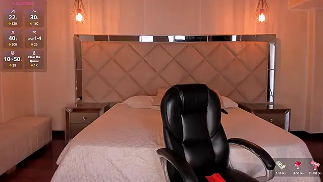 MeganScott live
