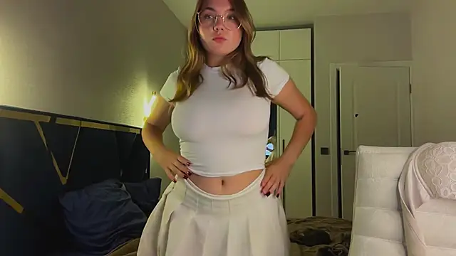 RebeccaEglitis live
