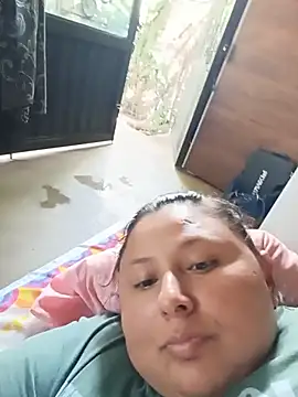 BWW-CINDY11 live