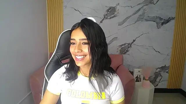 HotStreawberry_ch live