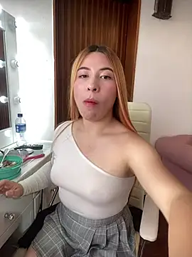 Lindsay_Arygame live