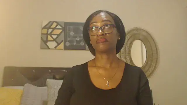 Creamyass22 live