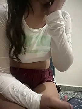 Kyaara_sexy6 profile