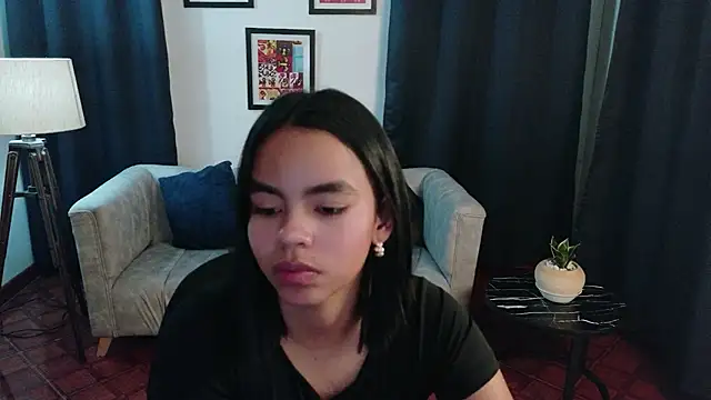 SofiaMante_ profile