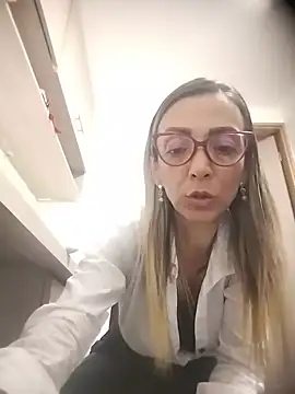 AlanaBrunetteX_X live