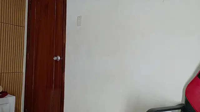 LilihtMature live