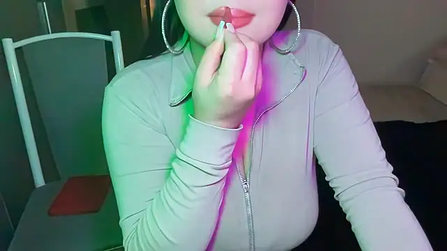 anora_sunny live