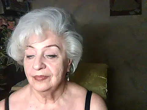 ValeriaKroww live