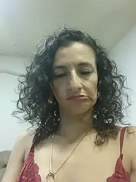 AriannaRussell_ live