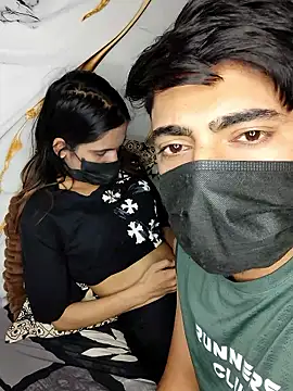 Swetie_Priyaaaaa live