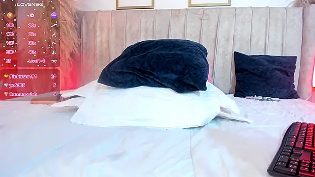 mia_lourence live