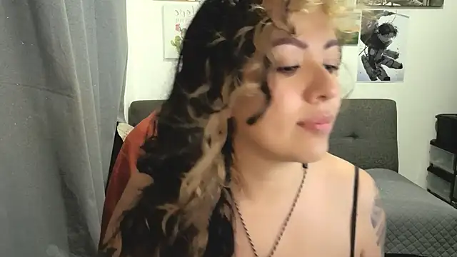 joan-star live