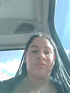 Kendra-daring live
