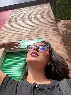 Gia_Mazzon live