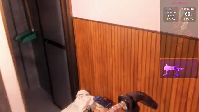 Aaliyah_Padron live