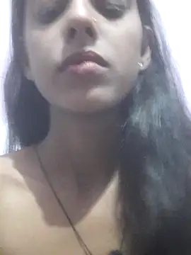 Saloni-Tyagi live