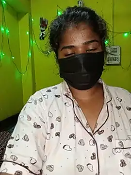 NISHHAA live