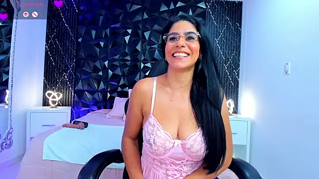 MandyFisher live