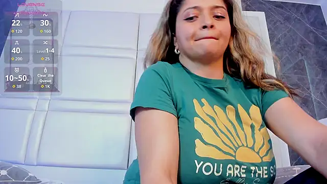 TiffanyHoustton live