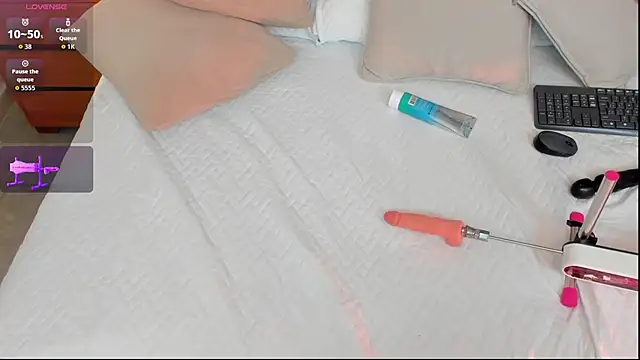 Amber_kiss_ live