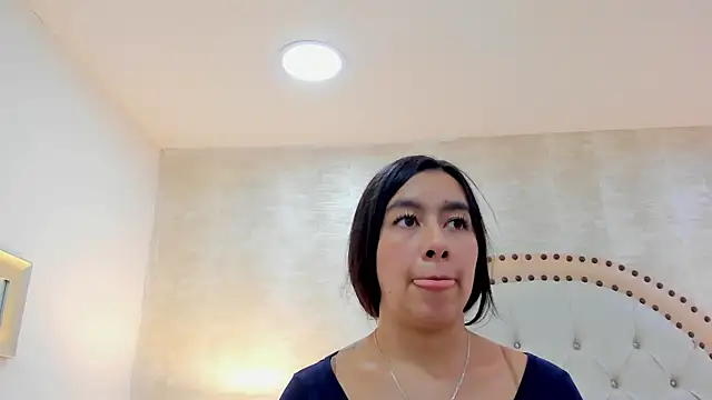 AlenaColeman live