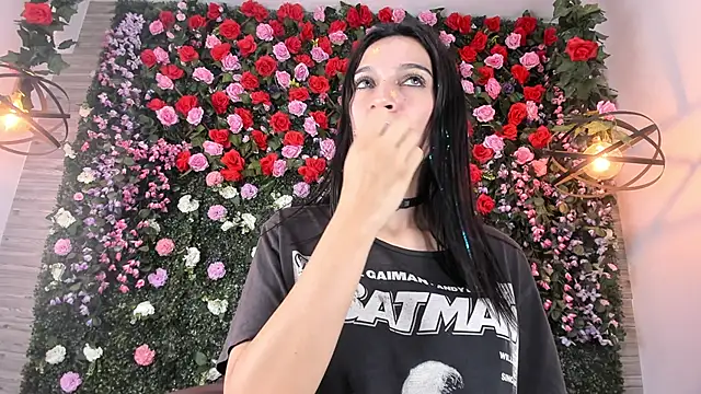 MilaWhitte live