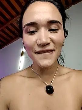 DaniRivers_ profile