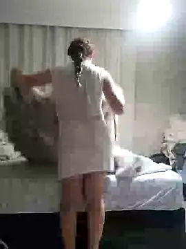 NovaMia live