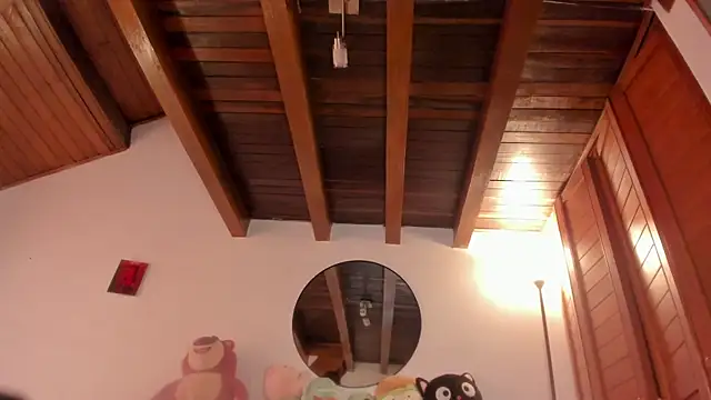 Emily_Just live