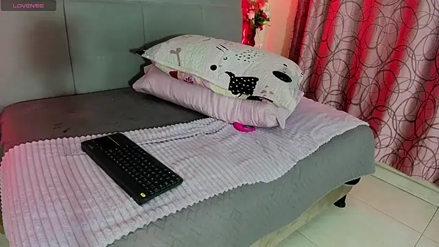 barbie_devon live