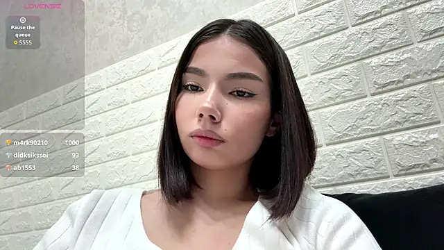 MarylnMonnier live