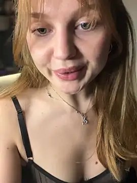 Emaline_Fane live