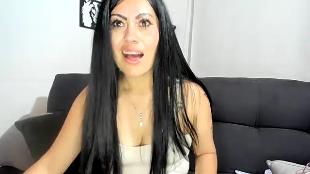 Tania_mature live