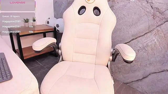 coonie_paige live