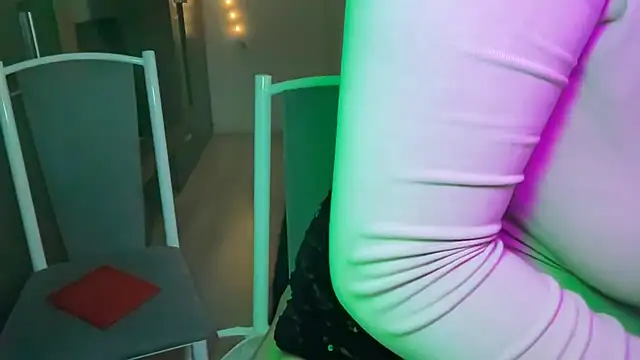 anora_sunny live