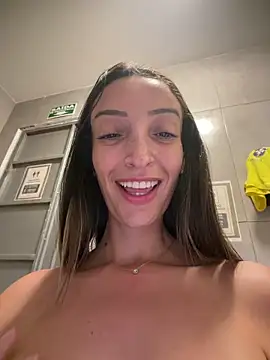 BelleLouiseVp live