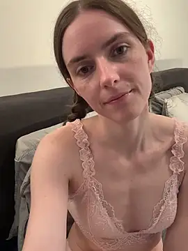 ErikaJensen live
