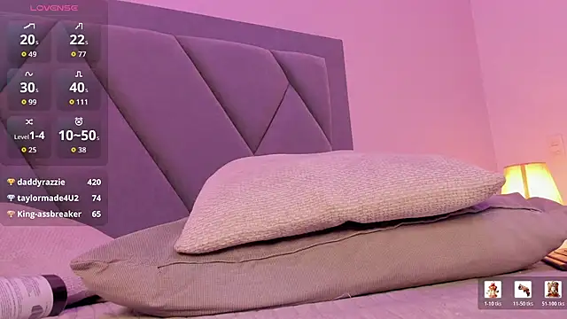 Natashaa_Vega live