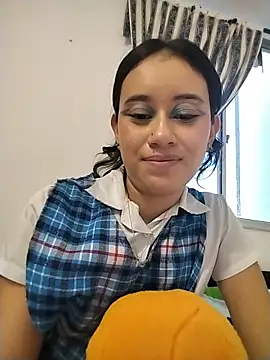 L0lita_Emi12 live