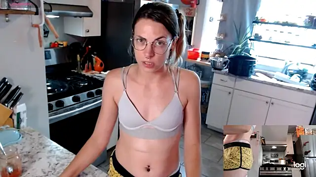 KierBearKisses live