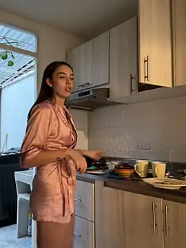 Laureen___ live