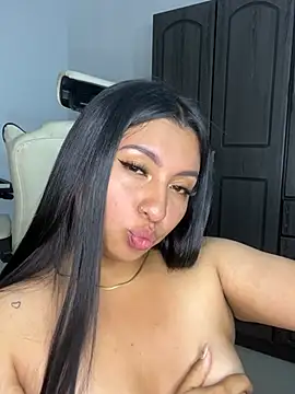 Issa_Santana live